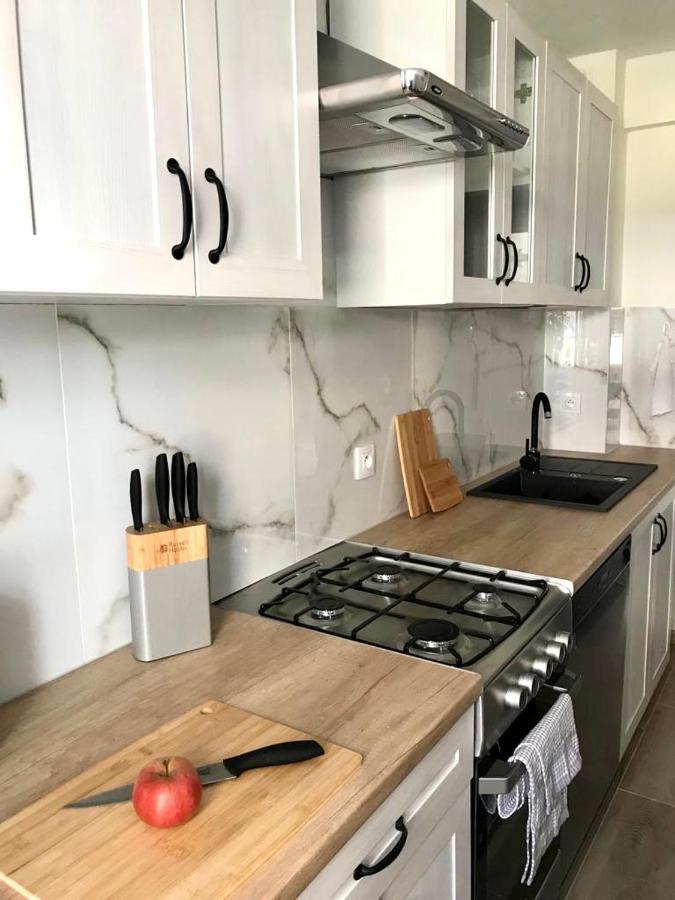 Apartament U Krola Sledzia Kolobrzeg Exterior photo